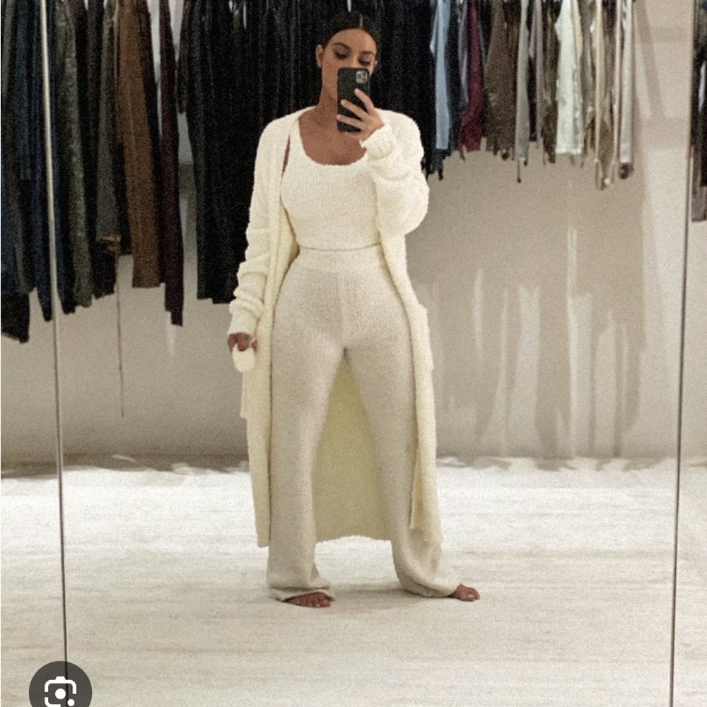 skims 3 piece knit set
